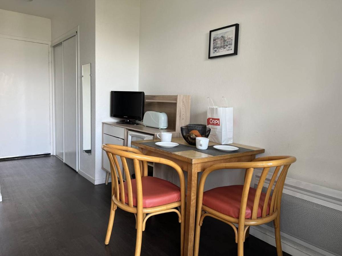 Studio Cosy Avec Terrasse, Parking, Internet - 2 Pers., Proche Thermes Et Centre - Animaux Admis - Fr-1-495-100 Cambo-les-Bains Bagian luar foto
